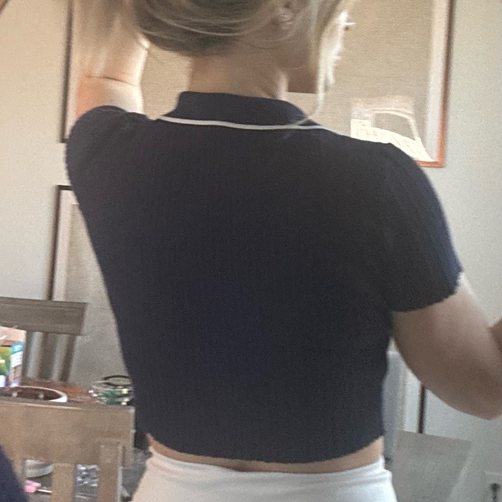 Navy & White Ribbed Old Money Preppy Style Button-Up Crop Top - Picture 6 of 13